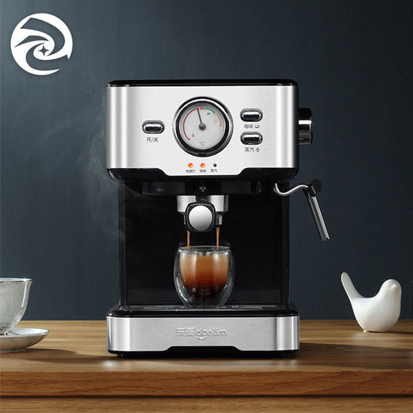 Итальянская машина кофе дома 220V с чернотой Frother молока