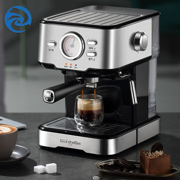 Итальянская машина кофе дома 220V с чернотой Frother молока